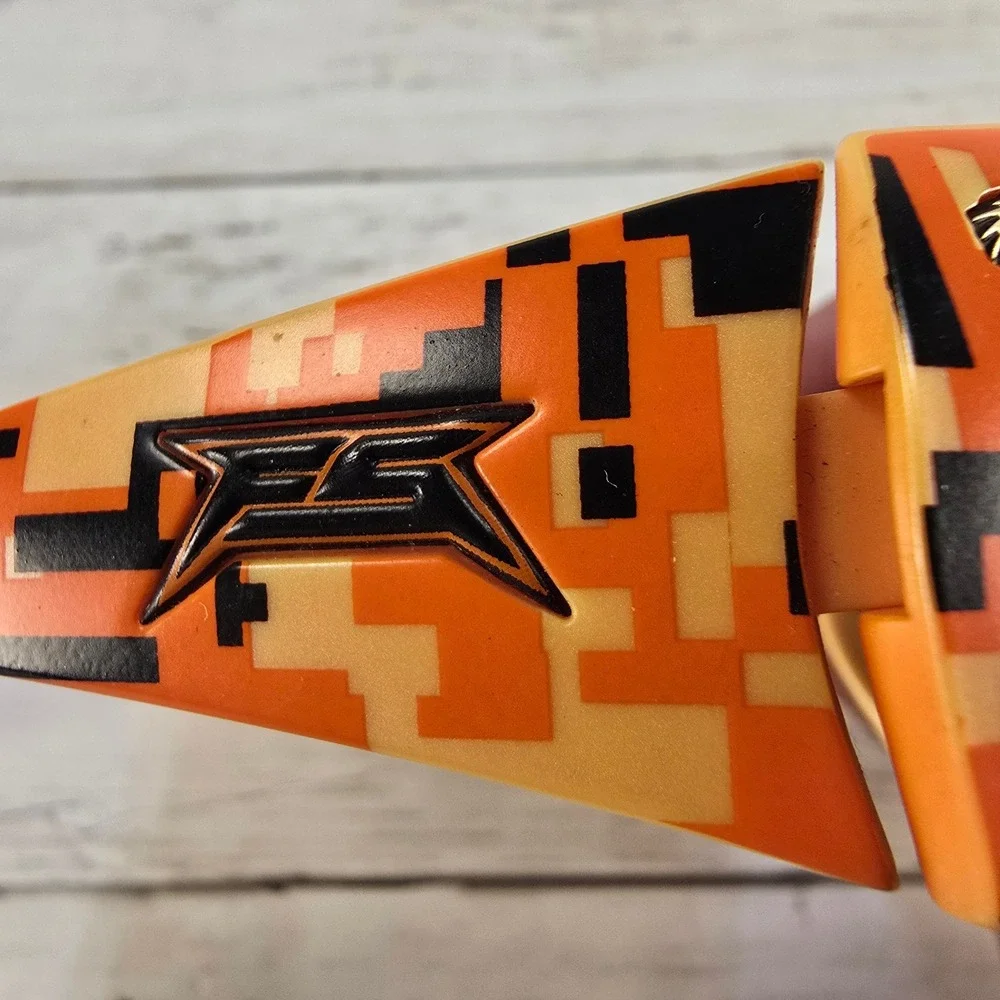 Fletcher‎ Shryock Renegade Pro Sunglasses Orange Digital Camo Polarized UV400